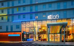 Aloft New York Laguardia Airport